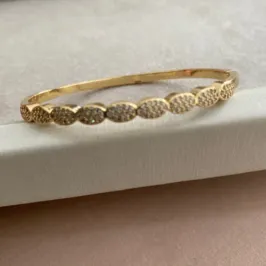 Bracelete Cravejado Círculos Ovais