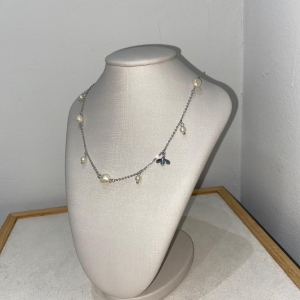 Choker com Pérolas e Coração Vazado