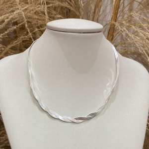 Choker Fita Trançado