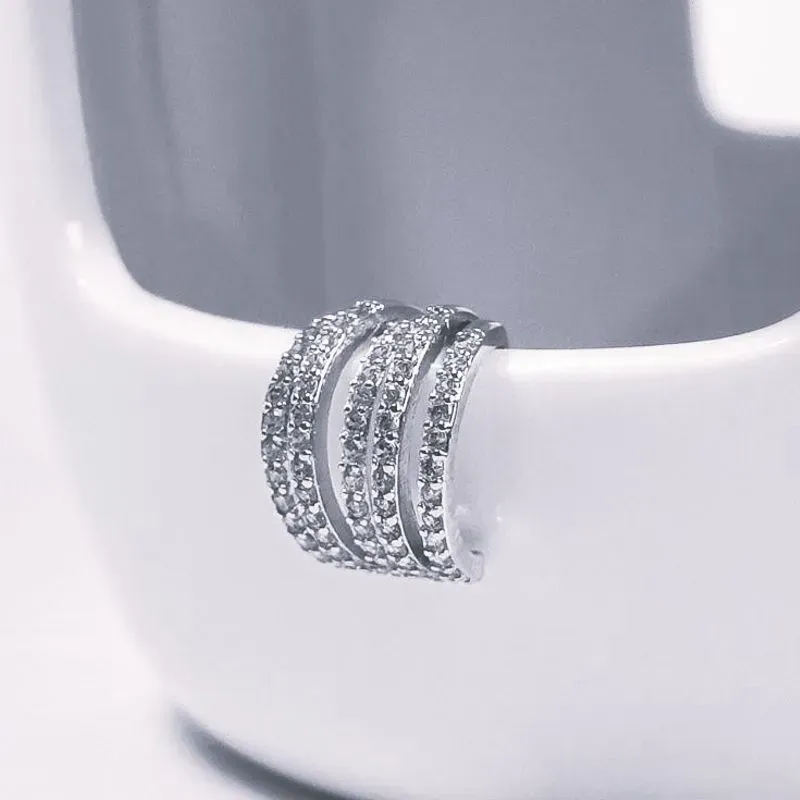 Piercing Fake Cravejado Assimétrico Ródio