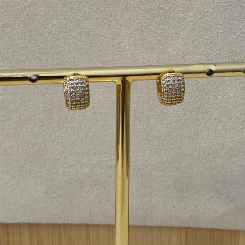 Argola 6 Zircônias