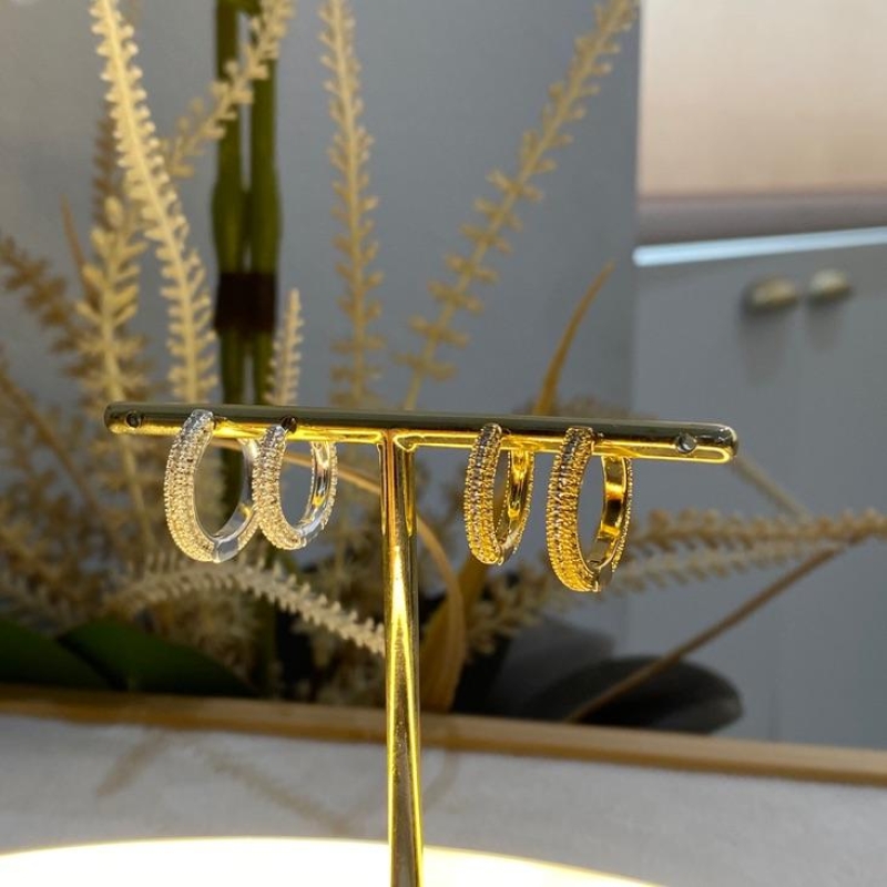 Argola Gio M