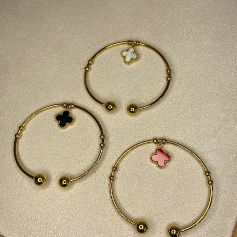 Bracelete Trevo
