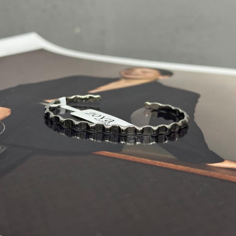 Bracelete Ondulado Texturizado Ródio