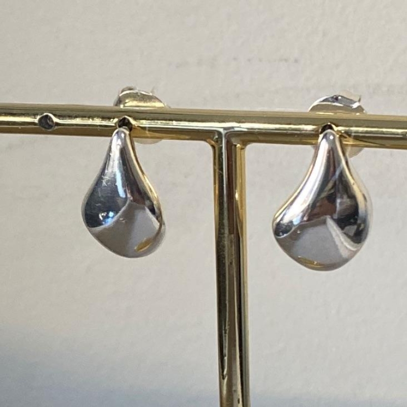 Brinco Gota Orgânica Lisa
