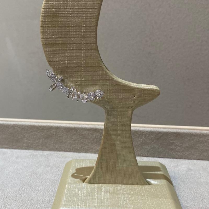 Earcuff Pedraria Cristal