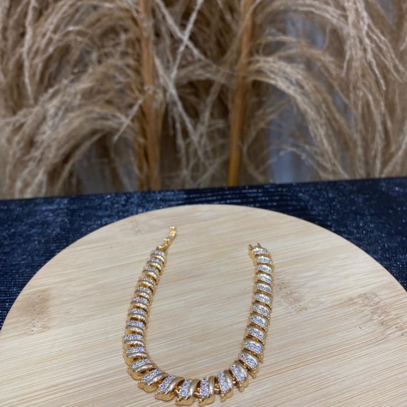 *Pulseira Charlotte