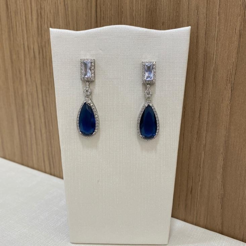 *Brinco Gota Azul e Prata