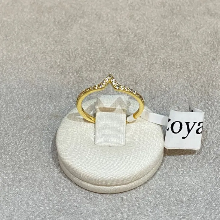 Anel Cravejado Vivara Delicate