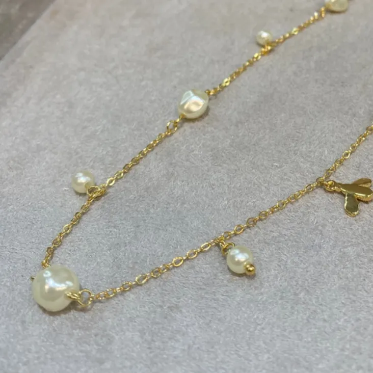 Choker com Pérolas e Coração Vazado