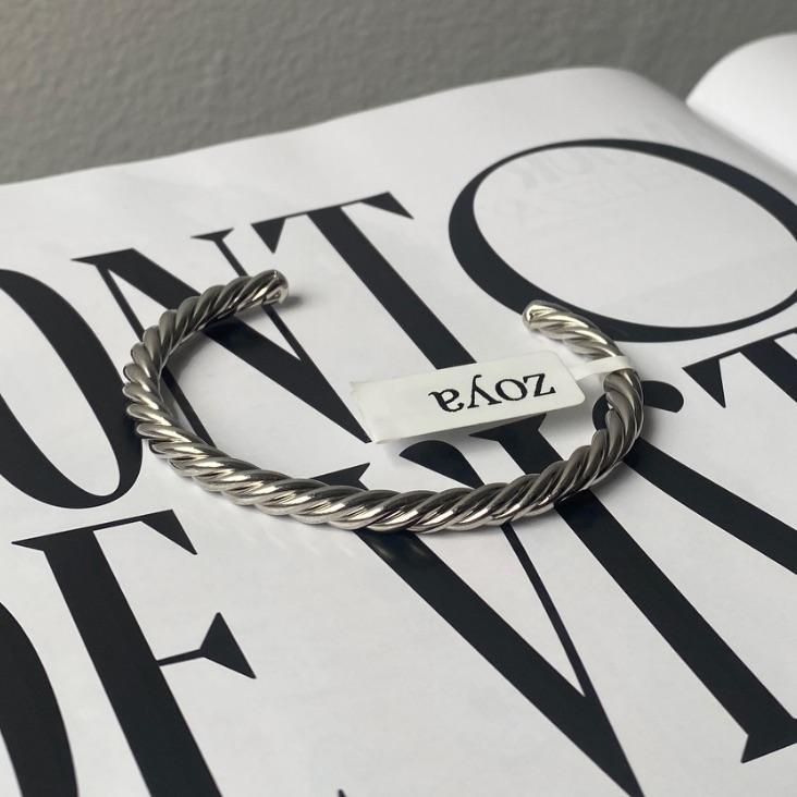 Bracelete Maria Torcido