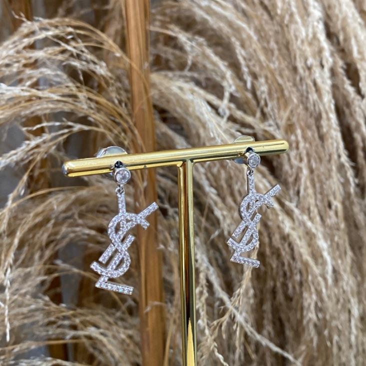 *Brinco Inspo YSL