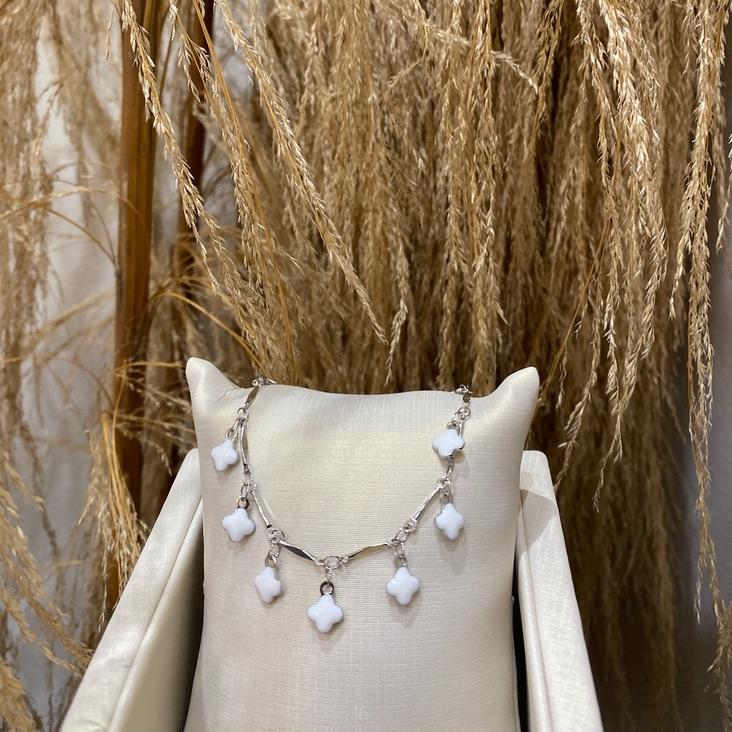Pulseira Trevo Branco